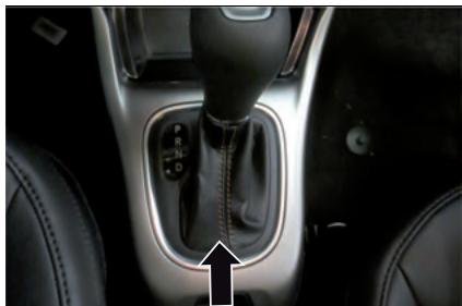 JEEP Compass Phase 1 (2016-2021) - DEVERROUILLAGE LEVIER BOITE DE VITESSES AUTOMATIQUE À DOUBLE EMBRAYAGE - 1