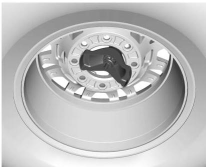 GMC Sierra (2024) - Côté tige de la valve vers le bas illustré - 3