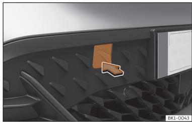 Cupra Born (2022) - Oeillet de remorquage avant - 1