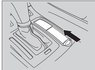 Acura ZDX (2013) - Prises électriques d'accessoire - 1