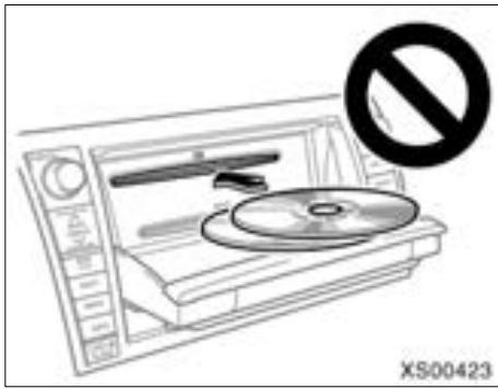 TOYOTA Tundra (2007-2009) Navigation et multimédia - Effleurez "OK". - 3