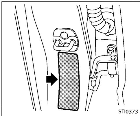 INFINITI QX70 (20178) - ÉTIQUETTE DU DISPOSITIF ANTI-POLLUTION - 1