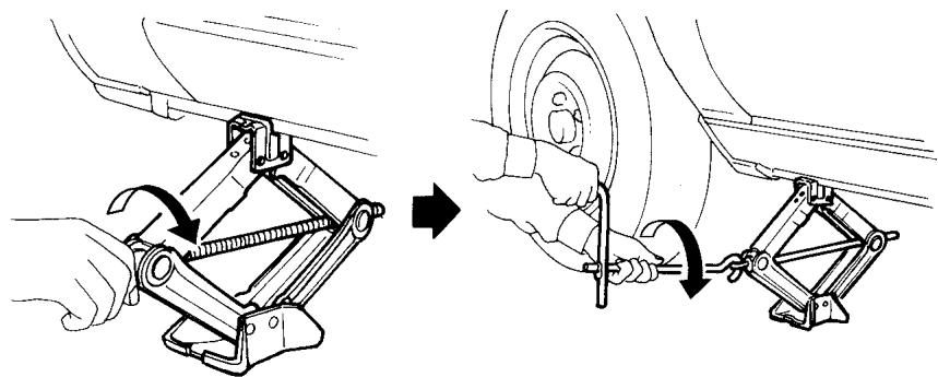 INFINITI QX70 (20178) - Point de levage - 1