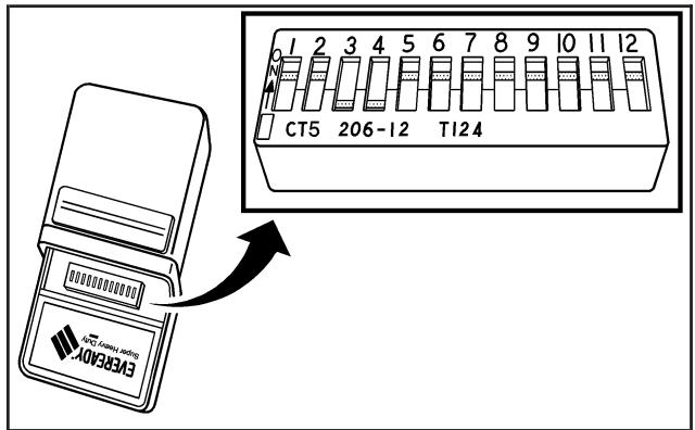 CADILLAC DTS (2008) - Programmation d'émetteur de système d'accueil universel à distance — Code fixe - 1