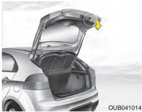KIA Rio (2014) - MISE EN GARDE - Vérins de levage du hayon - 1