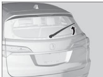 Acura RDX (2013-2016) - Remplacement du balai d'essuie-glaces en caoutchouc arrière - 1