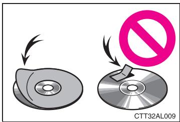TOYOTA Matrix (2014) - CD et adaptateurs incompatibles - 4