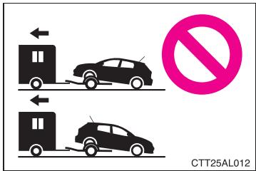 TOYOTA Matrix (2014) - Pour éviter de sérieux dommages à la transmission et au système 4 roues motrices à contrôle de couple actif (modèles à 4 roues motrices) - 2