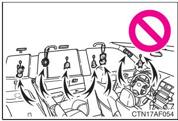 TOYOTA Highlander (2009) - ■ Précautions à observer avec les sacs de sécurité gonflables SRS - 2