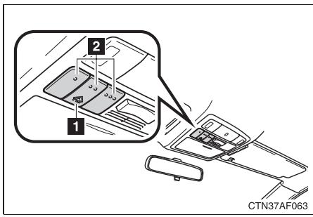 TOYOTA Highlander (2009) - Programmation de l'émetteur HomeLink® (réservé aux utilisateurs résidant aux États-Unis) - 1