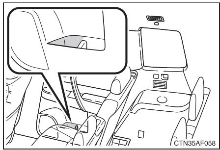 TOYOTA Highlander (2009) - Porte-bouteilles - 2