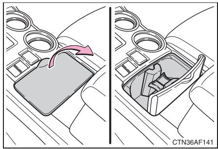 TOYOTA Highlander (2009) - Porte-gobelets - 2