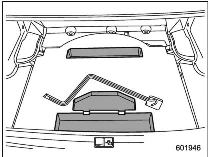 SUBARU WRX STI (2019) - Espace de rangement sous plancher - 1