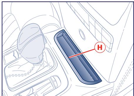 Maserati Quattroporte (2008-2012) - P - Parcage/Stationnement - 1