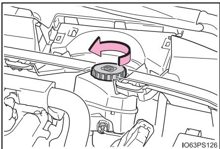 TOYOTA Prius (2018) - ■ Ajout de liquide - 3