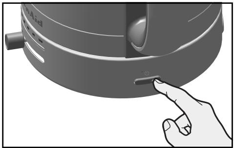 KITCHENAID 1 - REMLISSAGE DE LA BOUILLOIRE - 5