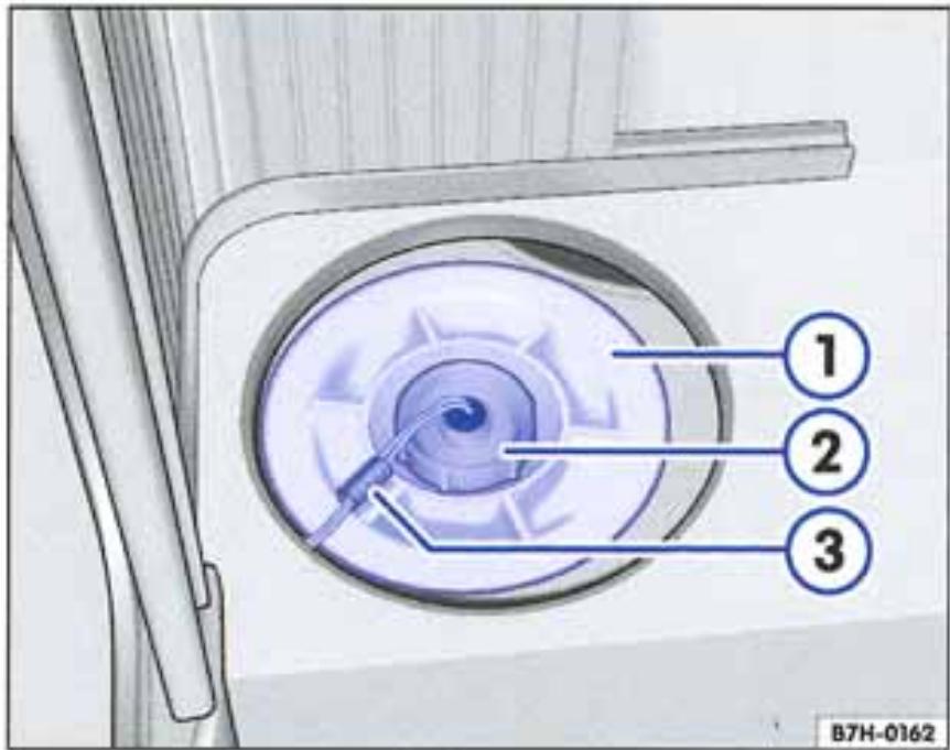VOLKSWAGEN California (2003-2009) - Nettoyage du réservoir d'eau propre - 1