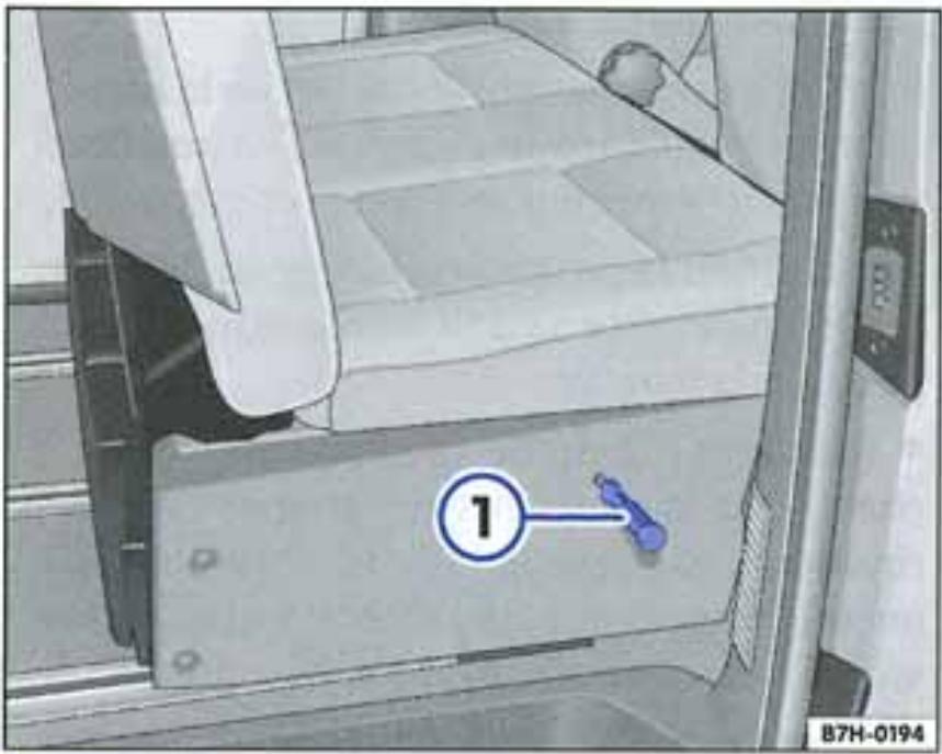 VOLKSWAGEN California (2003-2009) - Dépose et repose de la banquette/couchette - 1