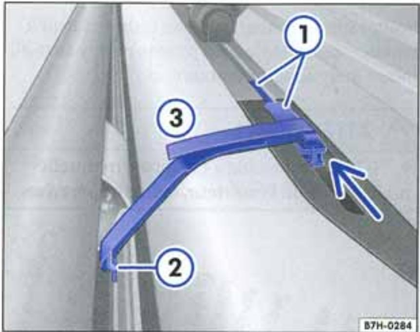 VOLKSWAGEN California (2003-2009) - Fixation des bandes velcro du côté droit du véhicule - 1