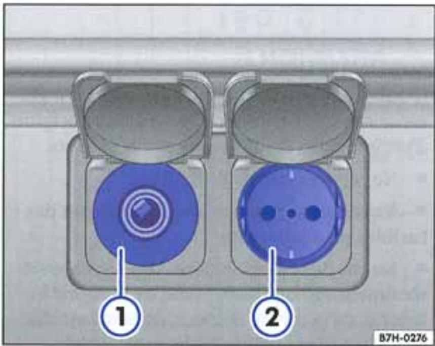 VOLKSWAGEN California (2003-2009) - Prises de courant 12 volts et MagCode dans le véhicule - 1