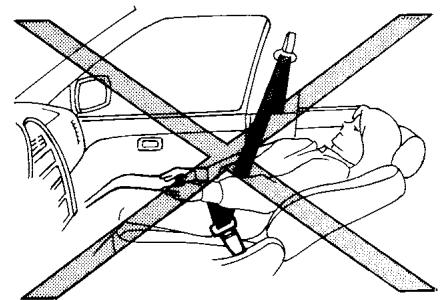 NISSAN Sentra 2024 - Sécurité – Sièges, ceintures de sécurité et système de retenue supplémentaire - 2