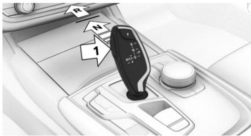 BMW X4 (2020) - Avec technologie Mild Hybrid :CHOISIR LA POSITION DE LA MANETTE DESELECTION N - 1