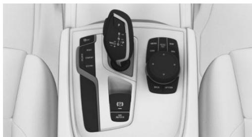 BMW X4 (2020) - Touché dans le vehicule - 1