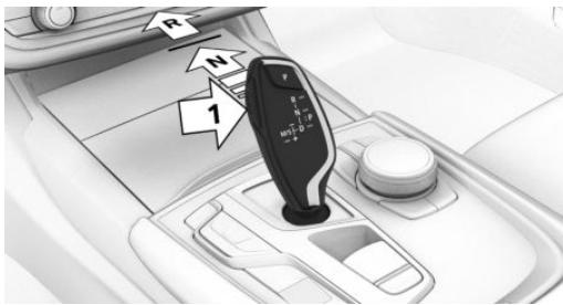 BMW X4 (2020) - Sans technologie Mild Hybrid :choisir la position de la manette deselection N - 1