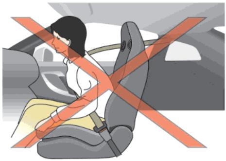 NISSAN GT-R Phase 5 (2017) - PRECAUTIONS À PRENDRE AVEC LES SYSTEMÉMES DE RETENUE SUPPLEMENTaire - 4