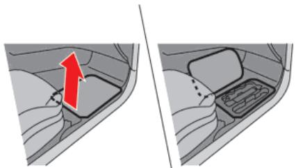 NISSAN GT-R Phase 5 (2017) - Intérieur du coffre - 1