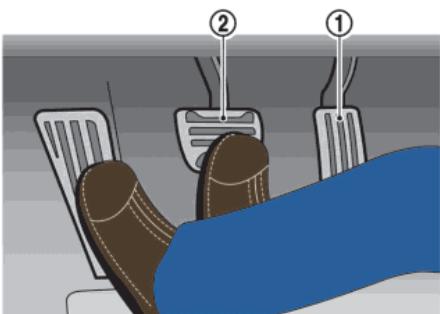 NISSAN GT-R Phase 5 (2017) - REMARQUE : - 1