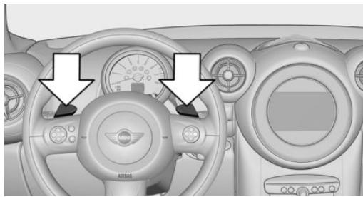 MINI Countryman (2014-2017) - Changement de vitesse par les palettes de commande sur le volant - 1