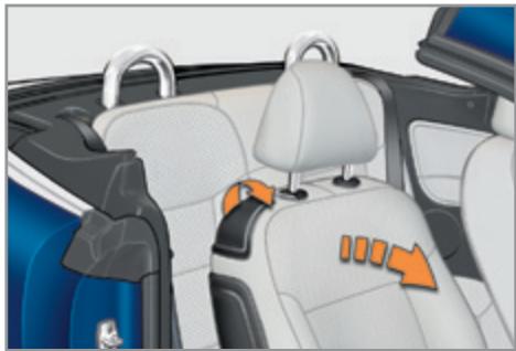 PEUGEOT 207 CC Phase 3 (2012-2015) - Accès aux places arrêtées - 1