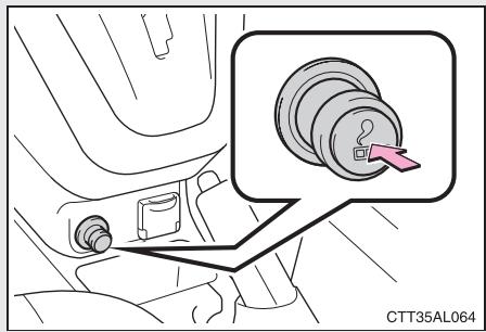 TOYOTA Matrix (2012) - Allume-cigare* - 1