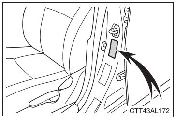 TOYOTA Matrix (2012) - Charge maximum des pneumatiques - 1
