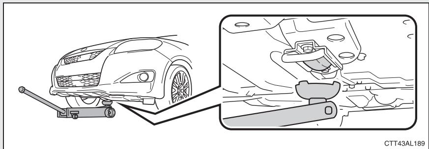 TOYOTA Matrix (2012) - Avant - 1