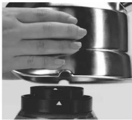 Solis Juice Fountain Pro Type 843 - DÉMONTAGE DE VOTRE CENTRIFUGEUSE À DOUBLE DISQUE DE LA PREMIUM CLASS - 2