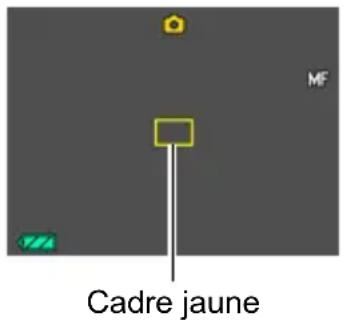 CASIO Exilim EXZR300 - Tout en observant l'image sur l'écran de contrôle, utilisez [◀] et [▶] pour faire la mise au point. - 1