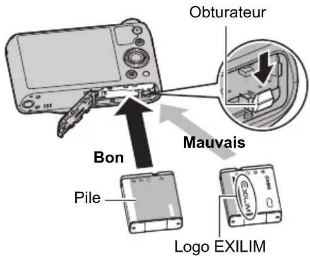 CASIO Exilim EXZR700 - Insérez la batterie. - 1