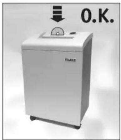 Dahle 40214 - Operation - shredding CDs/DVDs & bank cards - 6
