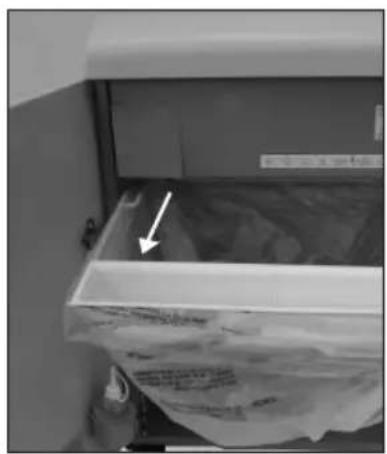 Dahle 40214 - Operation - shredding paper - 2