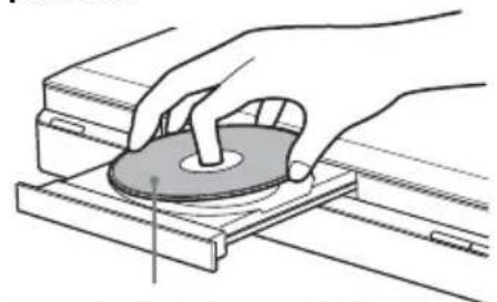 SONY RDRHXD790 - Insertion d'un disque - 3