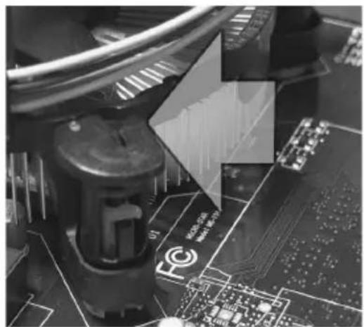 MSI H67MAE35 - CPU &amp; Cooler Installation - 8