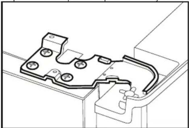 BLOMBERG KWD 9440 X A++ - Ajuste de la separación entre la puerta superior - 3