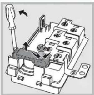 HOTPOINT-ARISTON FZ 61 GP.1 IX Y HA - Montaggio del cavo di alimentazione - 2