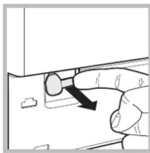 HOTPOINT-ARISTON AQ8F 492 U - Abertura manual da porta de vidro - 2