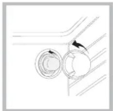 INDESIT KN6C61A(X)NL - Sostituire la lampadina di illuminazione del forno - 1