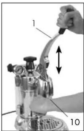 LA PAVONI Europiccola Lusso EL - - EROGAZIONE DEL CAFFE' - 9