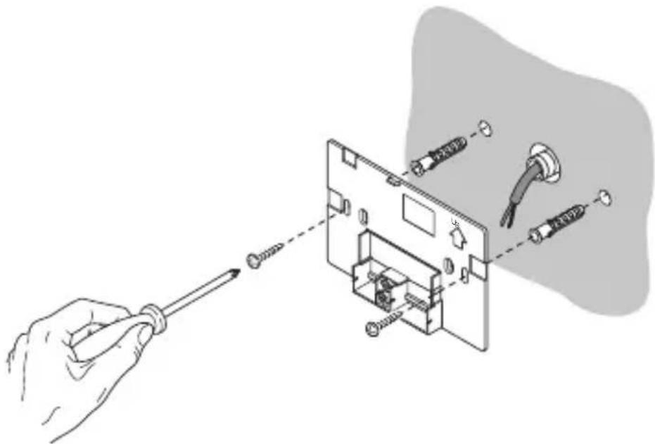 Gewiss GW14761 - Montaggio della base di supporto - 2