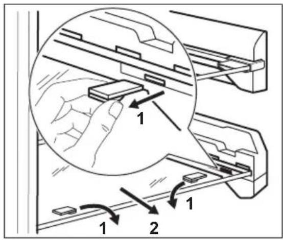 ELECTROLUX EUF2042AOX - Retrait des paniers de congélation et des clayettes en verre du congélateur - 3
